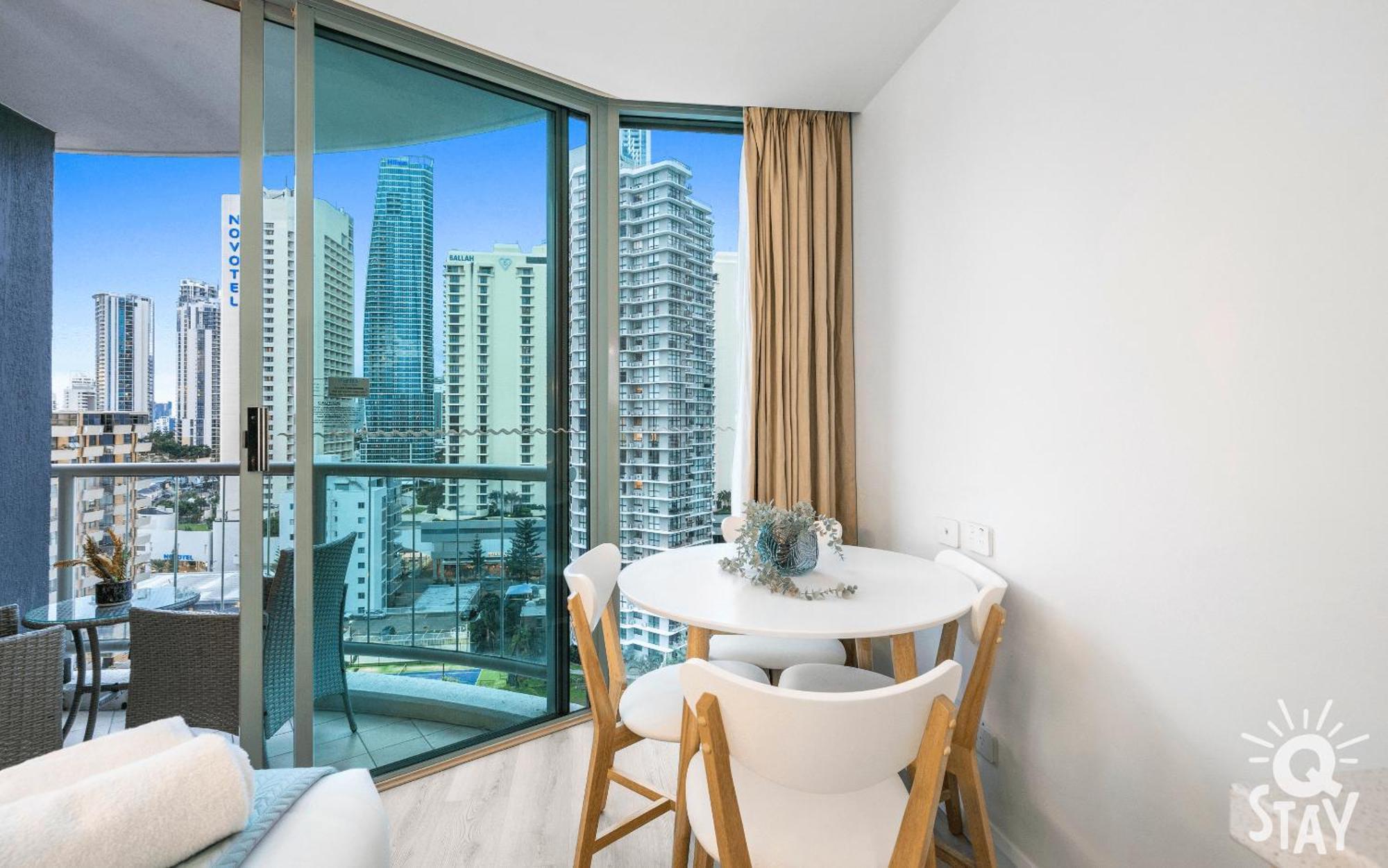 Legends Surfers Paradise Mid Week Madness Deal - Q Stay Голд-Кост Экстерьер фото