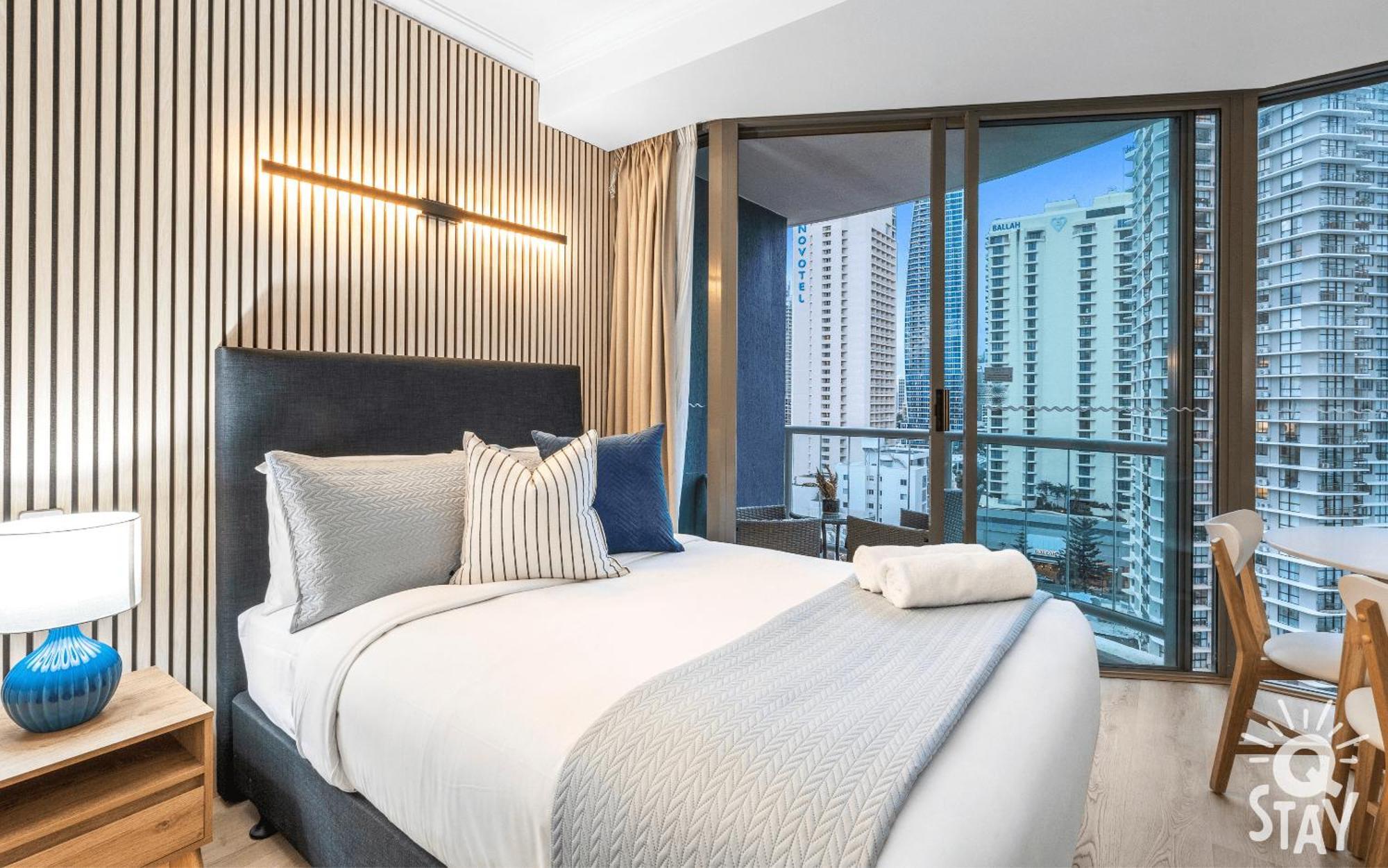 Legends Surfers Paradise Mid Week Madness Deal - Q Stay Голд-Кост Экстерьер фото