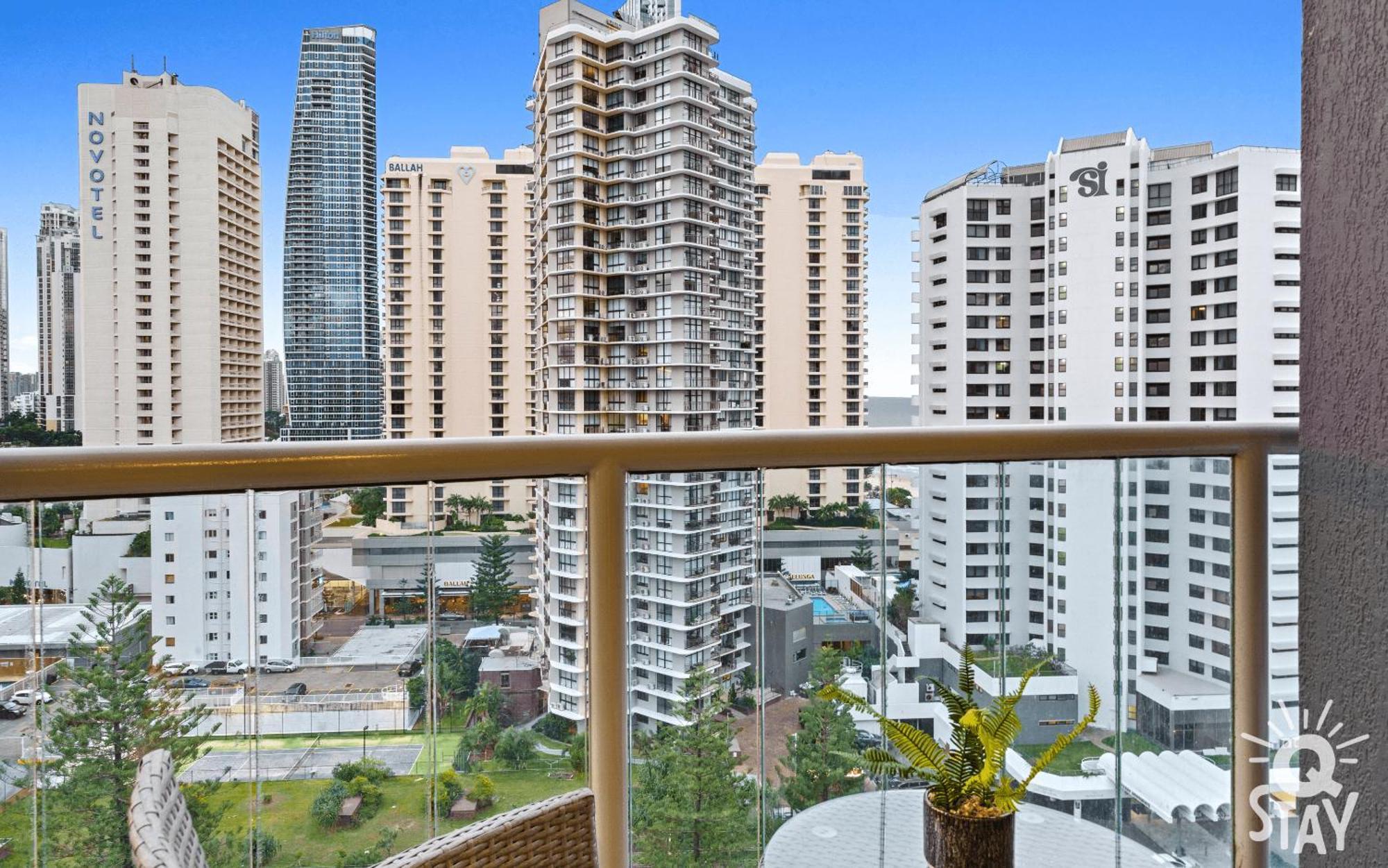 Legends Surfers Paradise Mid Week Madness Deal - Q Stay Голд-Кост Экстерьер фото