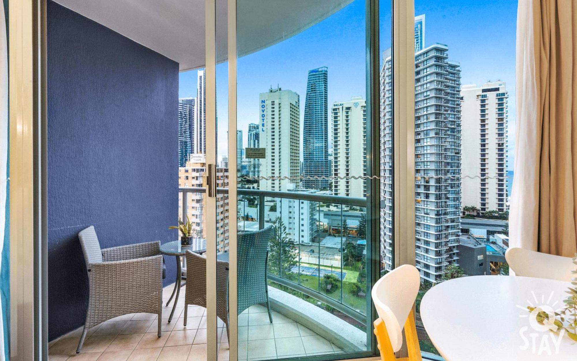 Legends Surfers Paradise Mid Week Madness Deal - Q Stay Голд-Кост Экстерьер фото